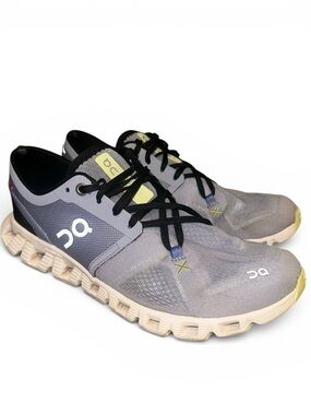 On Cloud X 3 'Nimbus/White' Running Training Shoes Size 8.5 women’s